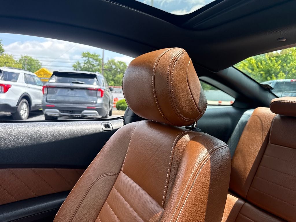 2012 Ford Mustang V6 Premium