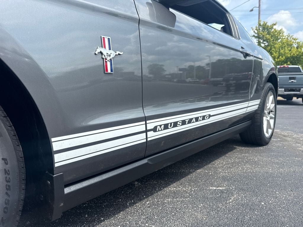 2010 Ford Mustang V6 Premium
