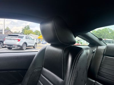 2010 Ford Mustang V6 Premium
