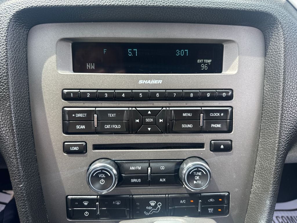 2010 Ford Mustang V6 Premium