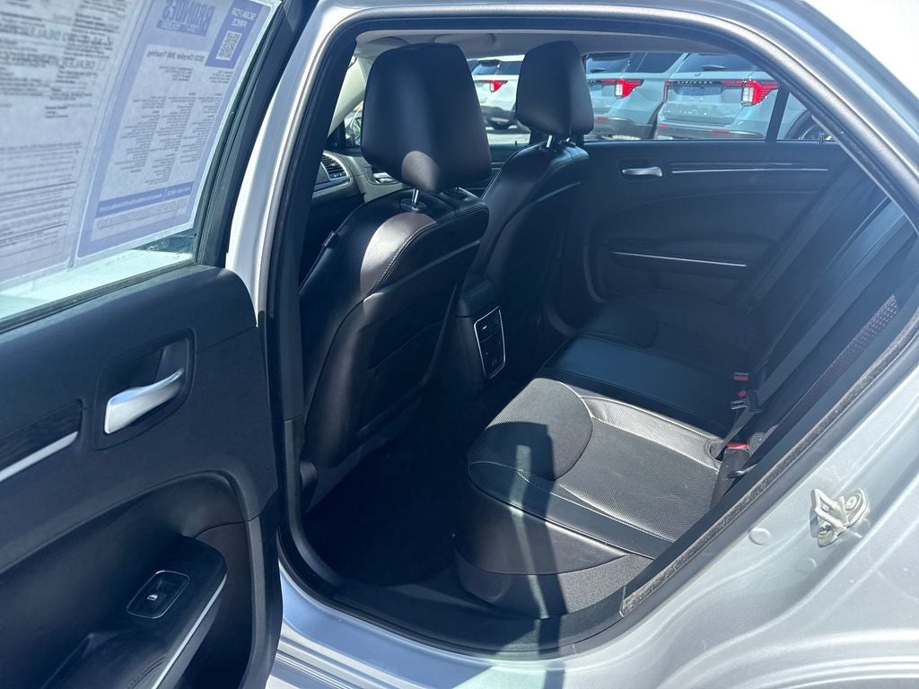 2023 Chrysler 300 Touring