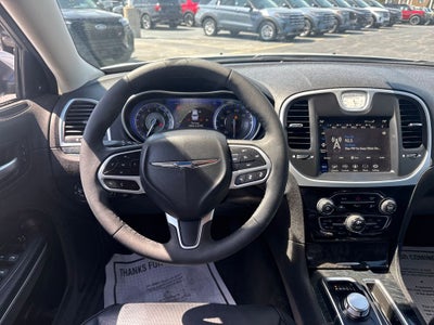 2023 Chrysler 300 Touring
