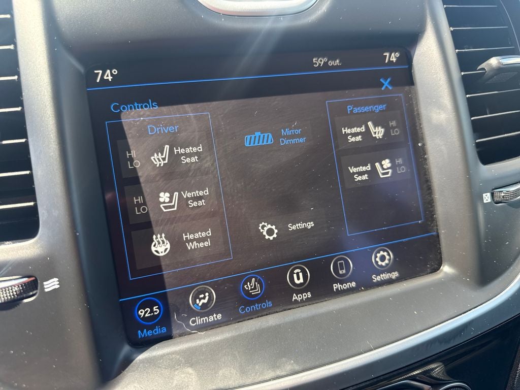 2023 Chrysler 300 Touring