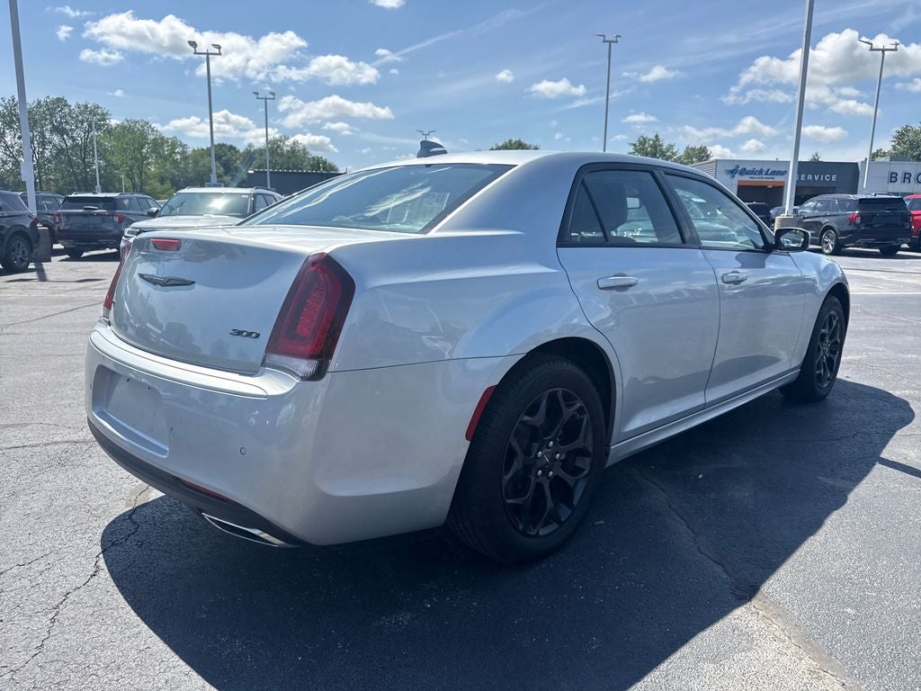 2023 Chrysler 300 Touring