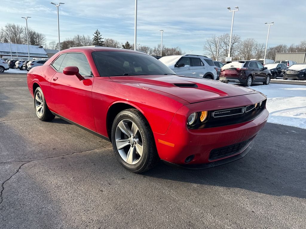 2016 Dodge Challenger SXT