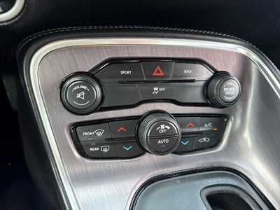 2016 Dodge Challenger SXT