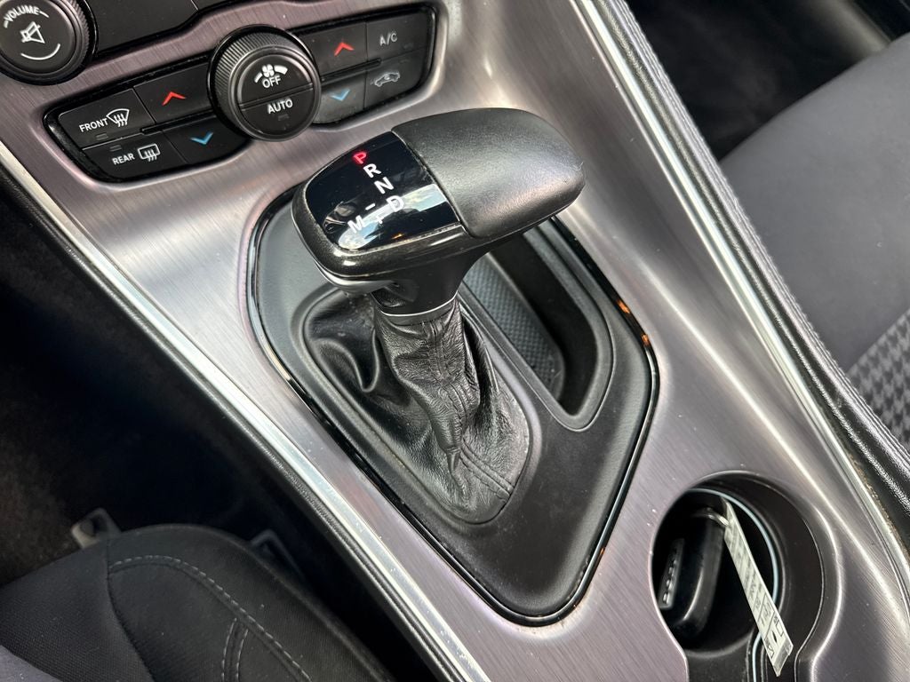 2016 Dodge Challenger SXT