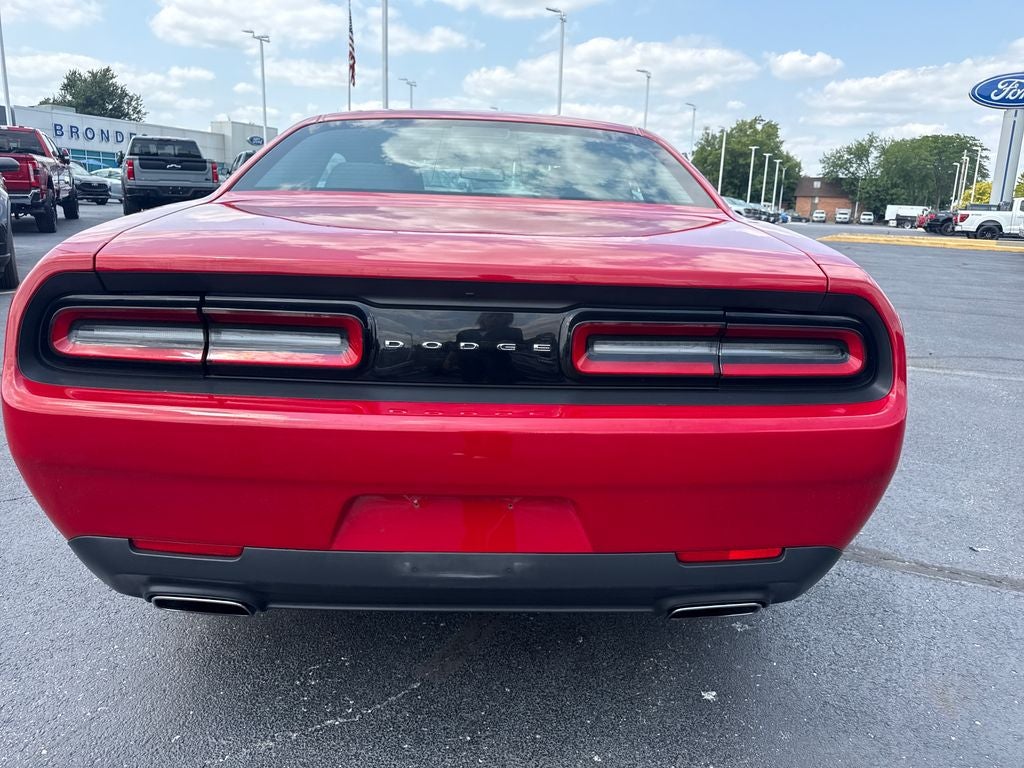 2016 Dodge Challenger SXT