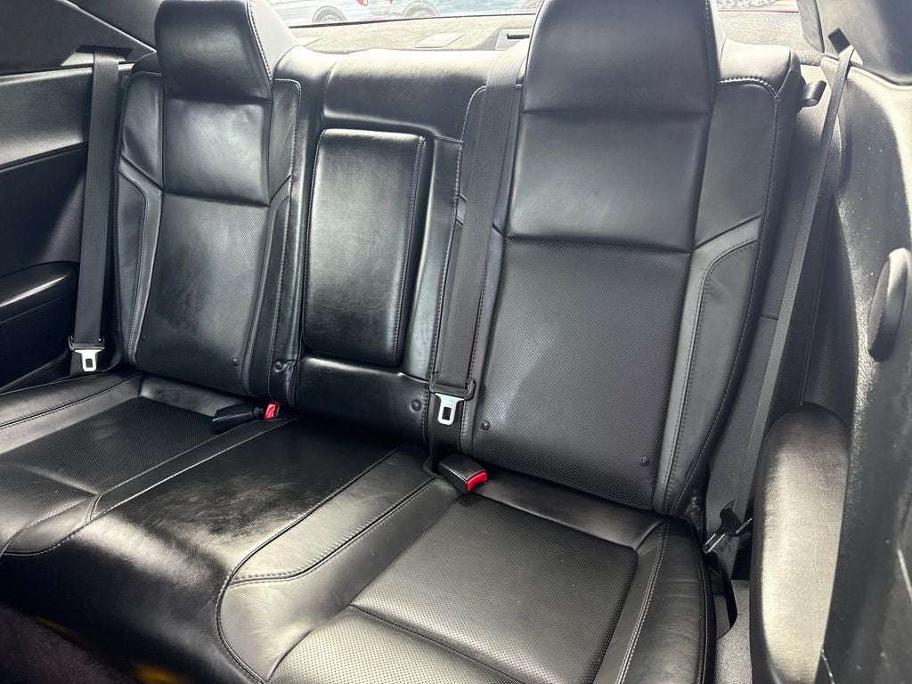 2015 Dodge Challenger SXT