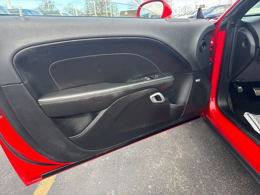 2015 Dodge Challenger SXT