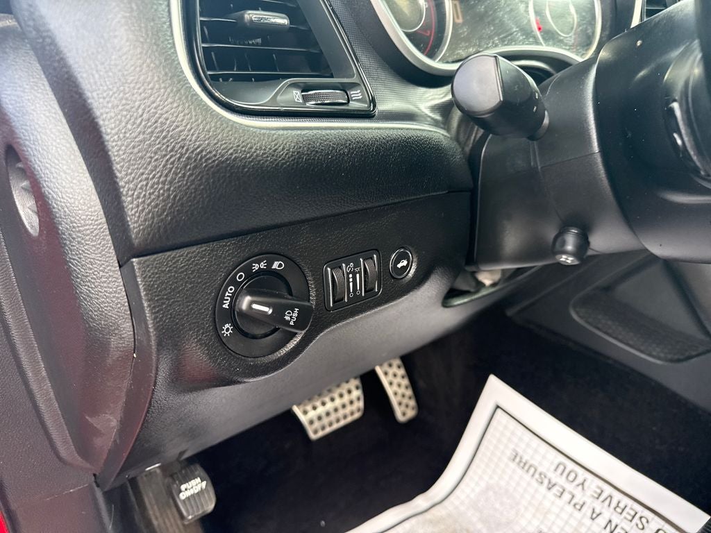 2015 Dodge Challenger SXT