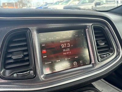 2015 Dodge Challenger SXT