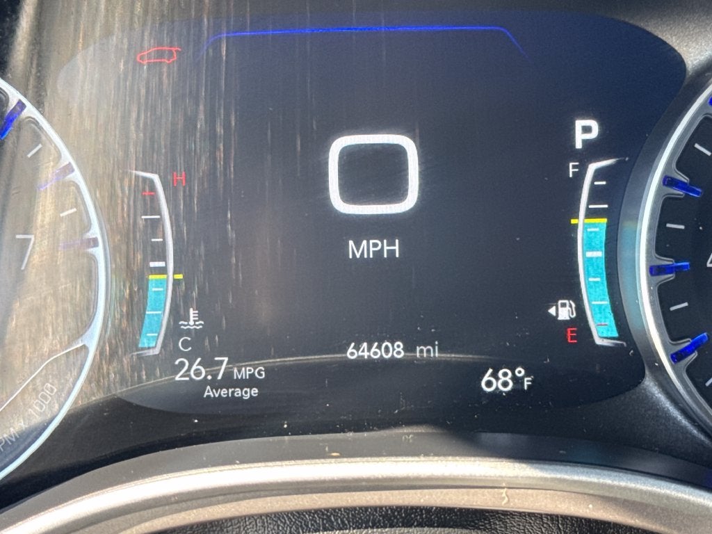 2025 Chrysler Pacifica Select