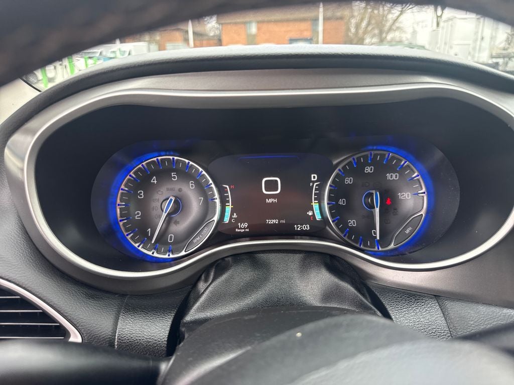 2022 Chrysler Pacifica Touring L