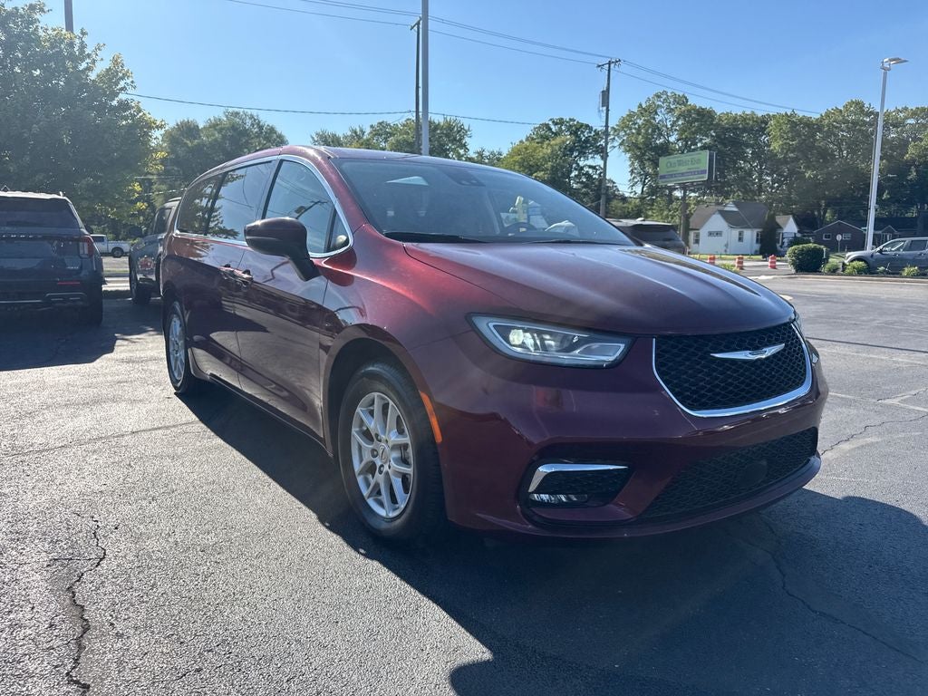 2023 Chrysler Pacifica Touring L