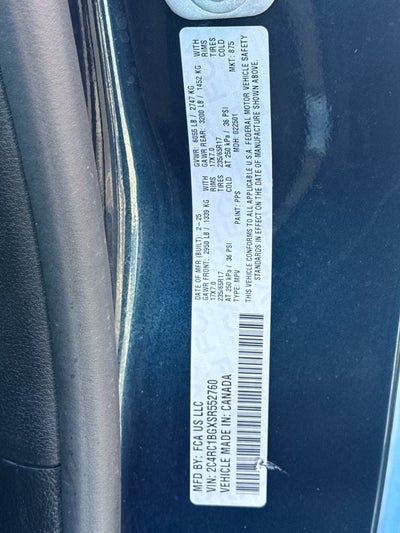 2025 Chrysler Pacifica Select
