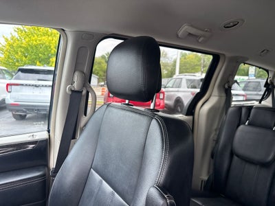 2013 Chrysler Town & Country Touring-L