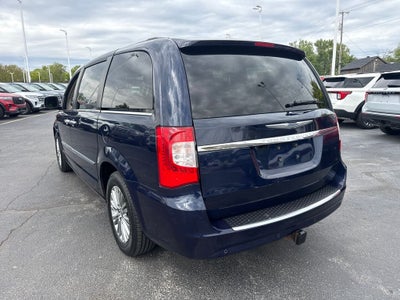 2013 Chrysler Town & Country Touring-L