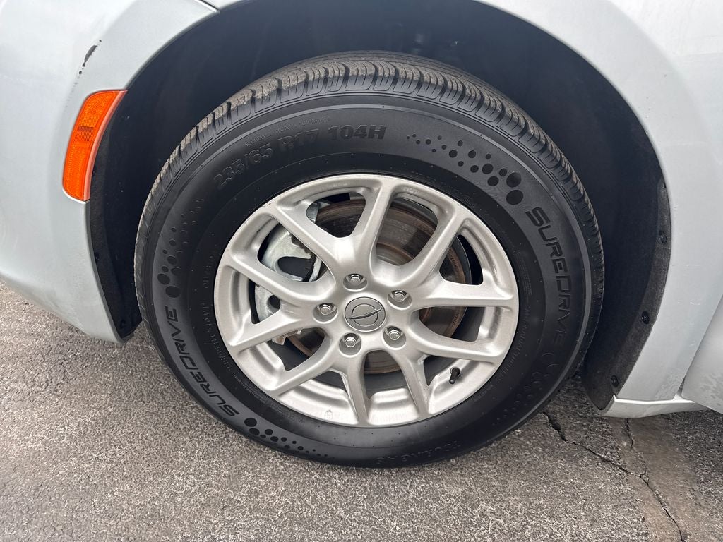 2023 Chrysler Voyager LX