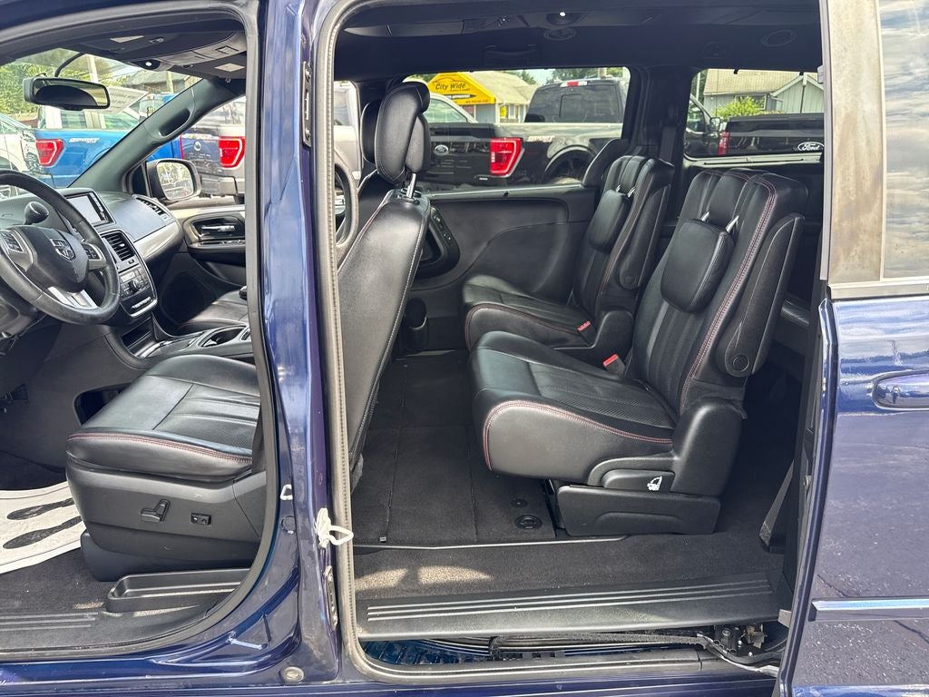 2017 Dodge Grand Caravan GT