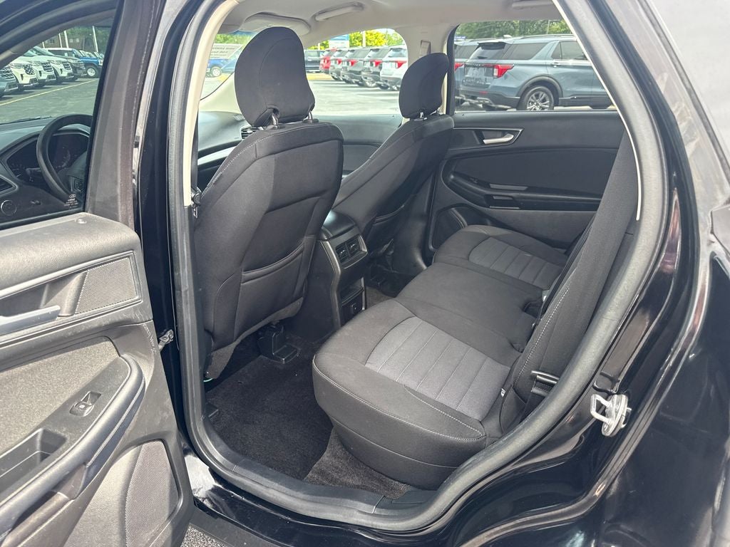 2018 Ford Edge SE
