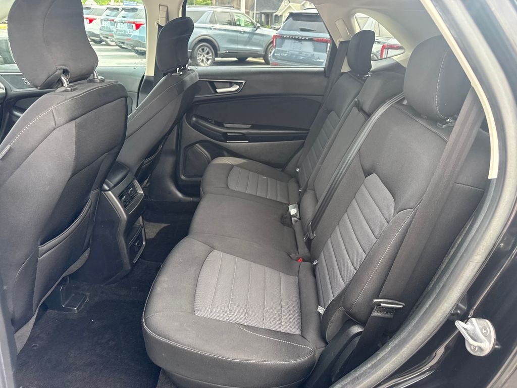 2018 Ford Edge SE