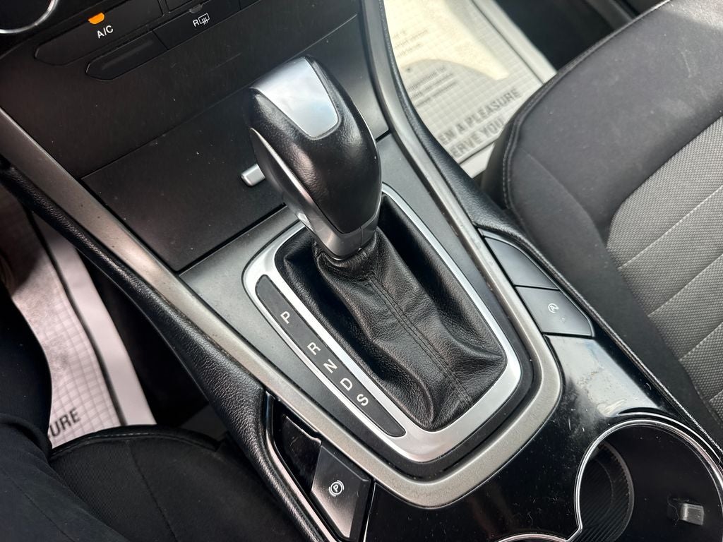 2018 Ford Edge SE