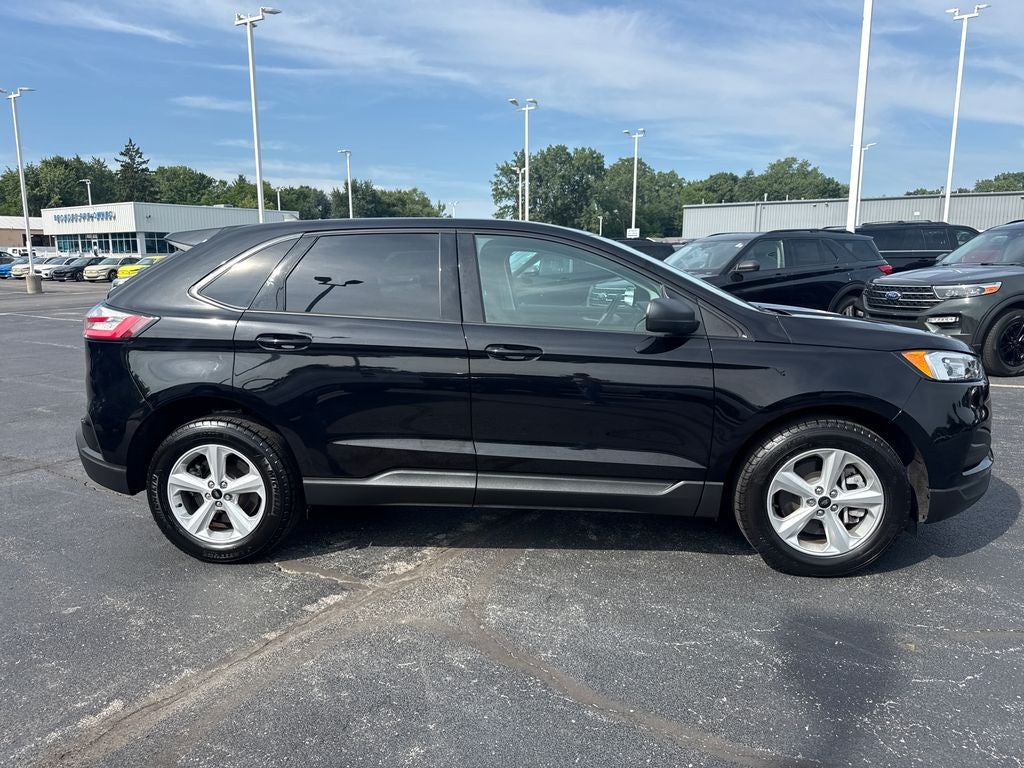 2024 Ford Edge SE