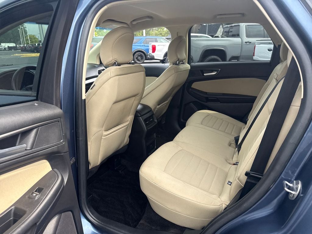 2018 Ford Edge SE