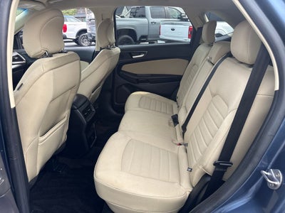 2018 Ford Edge SE