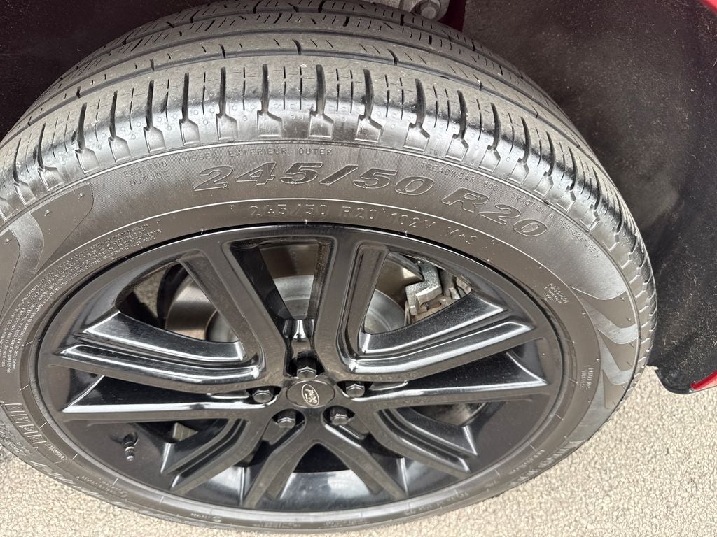 2023 Ford Edge ST Line