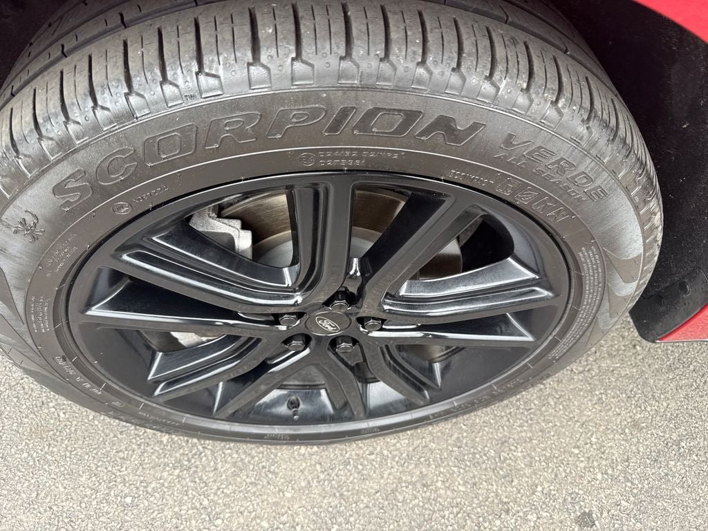 2023 Ford Edge ST Line