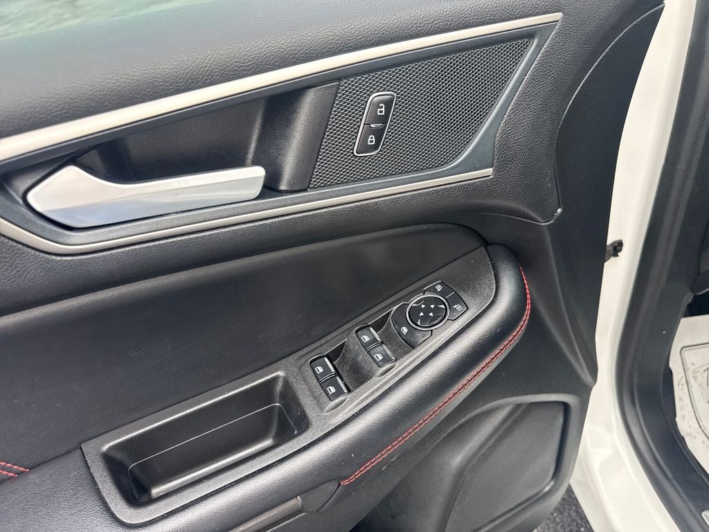 2024 Ford Edge ST Line