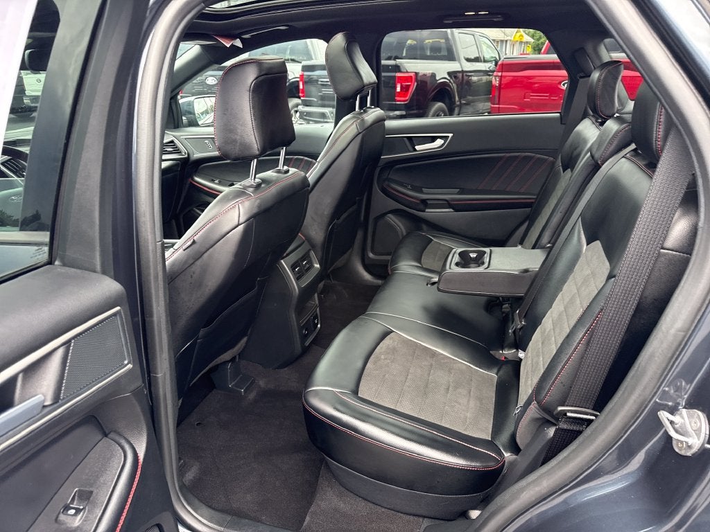 2024 Ford Edge ST Line