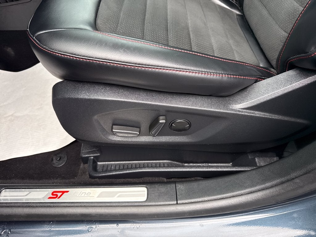 2024 Ford Edge ST Line