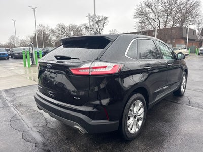 2023 Ford Edge Titanium