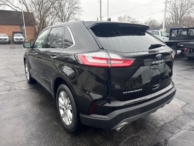 2023 Ford Edge Titanium