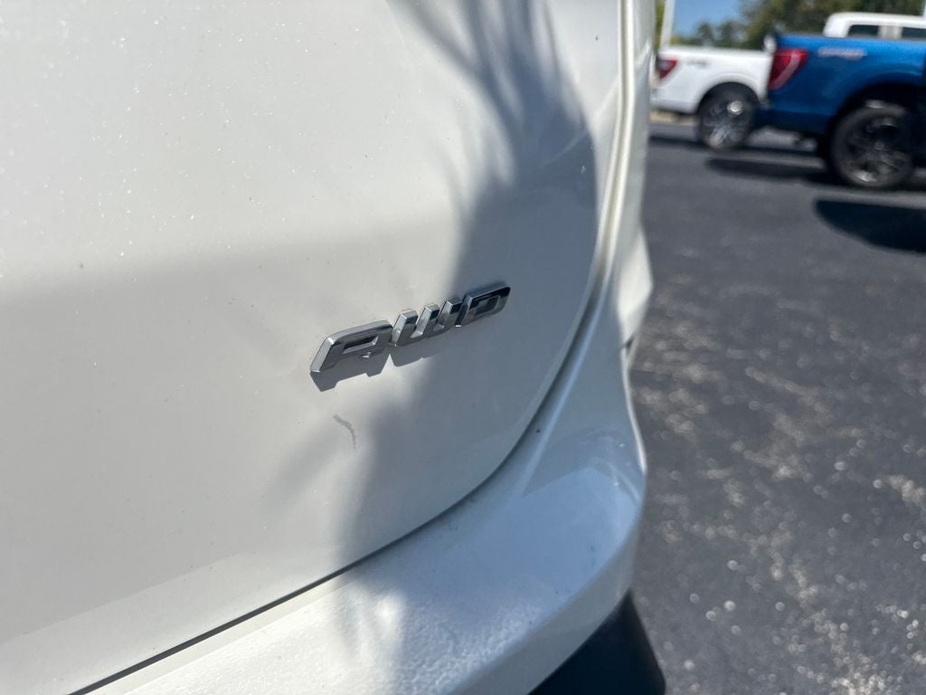 2023 Ford Edge Titanium