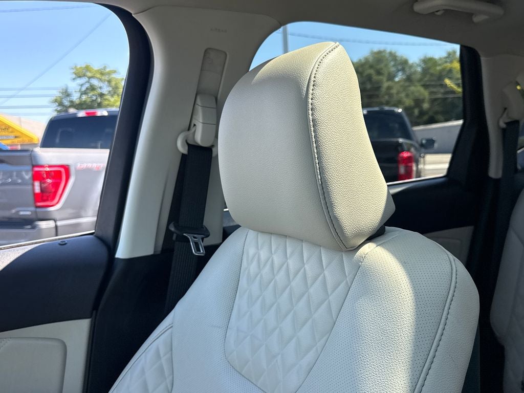 2023 Ford Edge Titanium