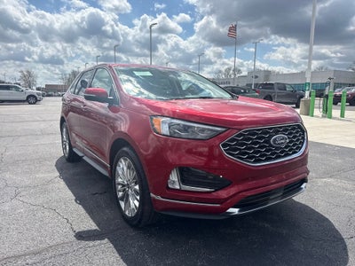 2023 Ford Edge Titanium