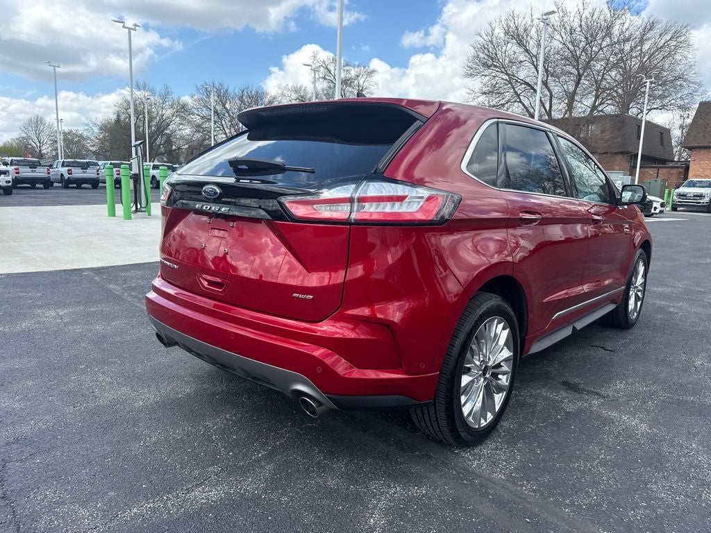 2023 Ford Edge Titanium