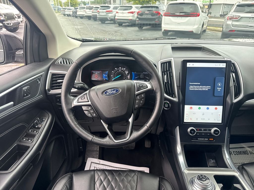 2024 Ford Edge Titanium