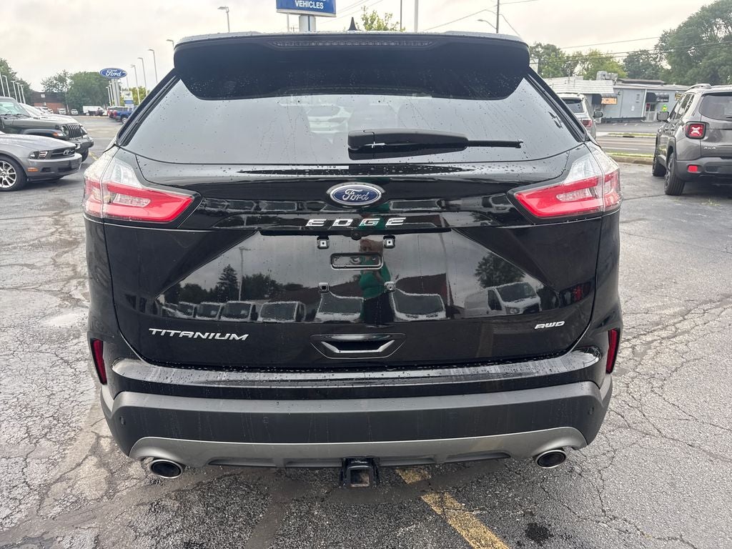 2024 Ford Edge Titanium