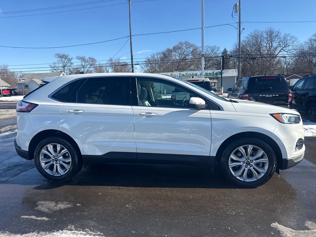 2023 Ford Edge Titanium