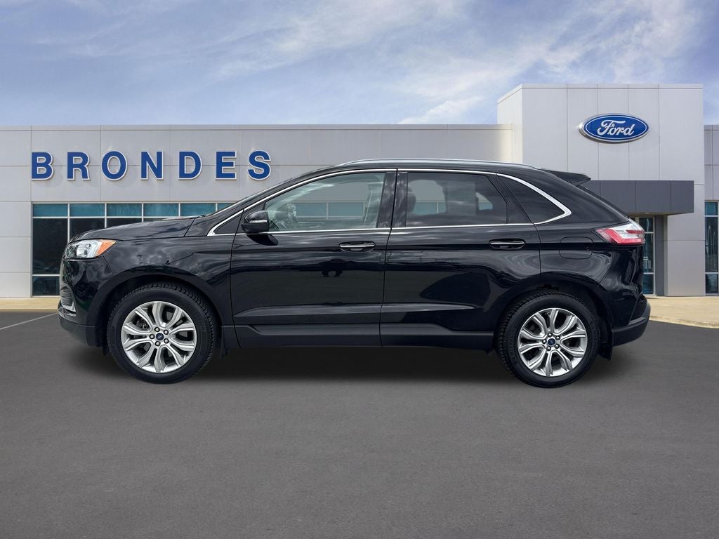 2020 Ford Edge Titanium