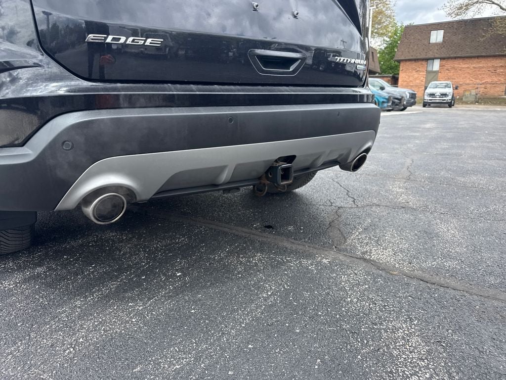 2020 Ford Edge Titanium