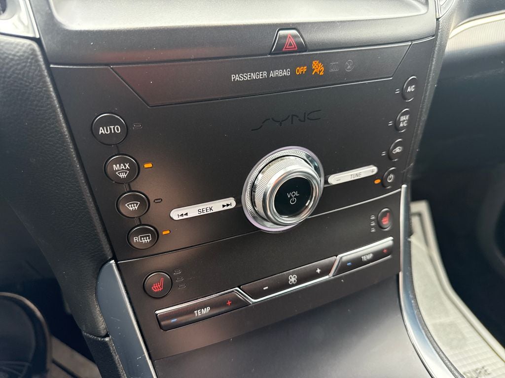 2020 Ford Edge Titanium