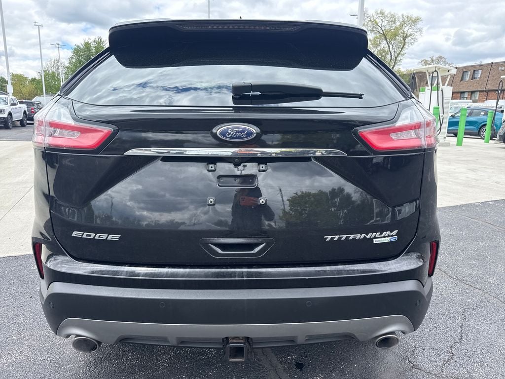 2020 Ford Edge Titanium
