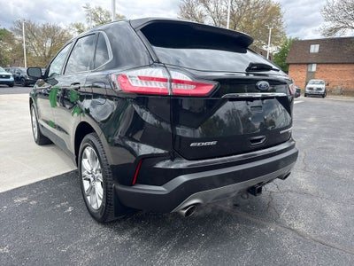 2020 Ford Edge Titanium