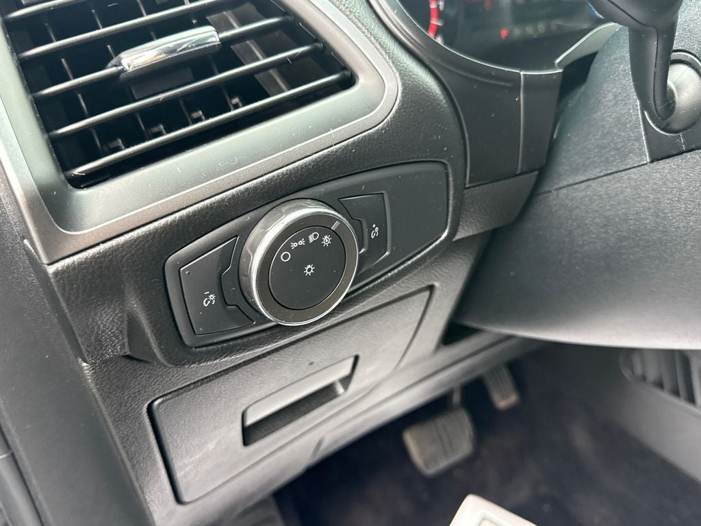 2015 Ford Edge SE